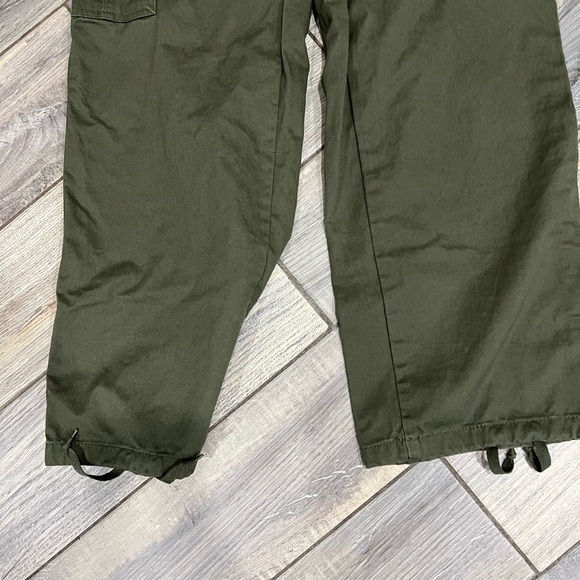 Levi's Olive Straight Leg Cargo Pants - Picture 2 of 5